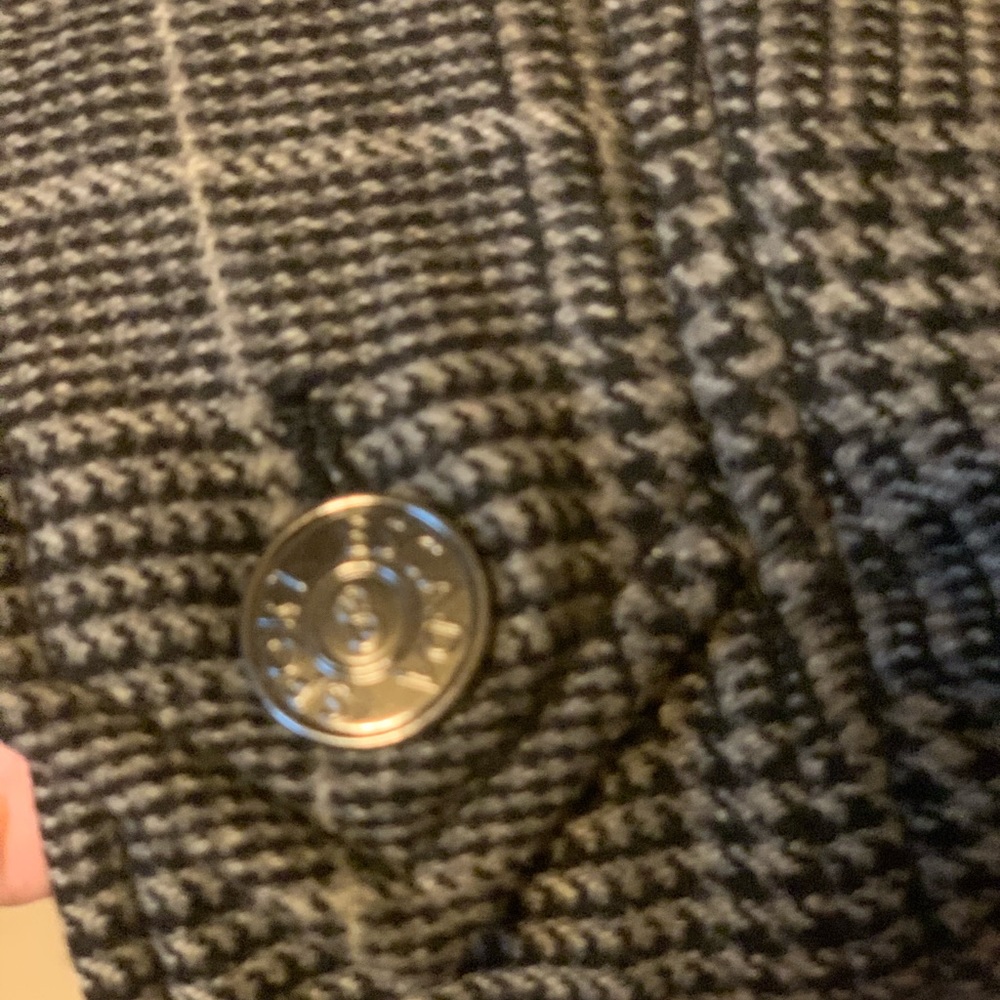 Jacket - Picture 9 of 9